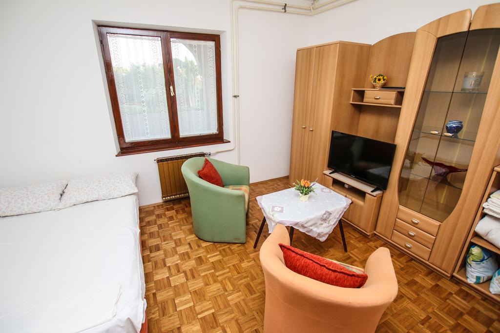 Apartments Ritosa Poreč Eksteriør bilde